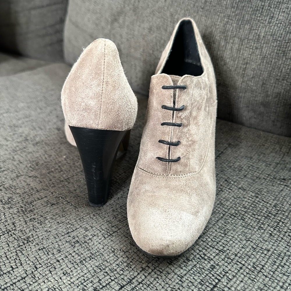 M. Gemi Suede Ankle Booties Heeled Oxford Lace-Up Tan Made in Italy 39 / US 8.5 - Picture 4 of 11